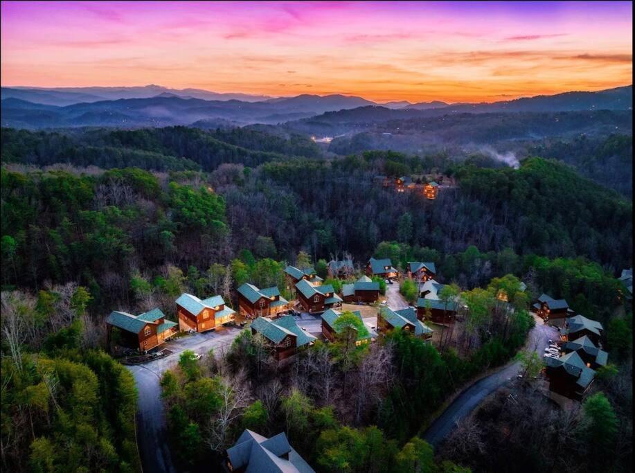 Indoor Heated Pool Hot Tub Cabin Sevierville Luaran gambar